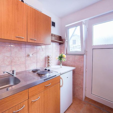 Apartment Mika Vodice Buitenkant foto